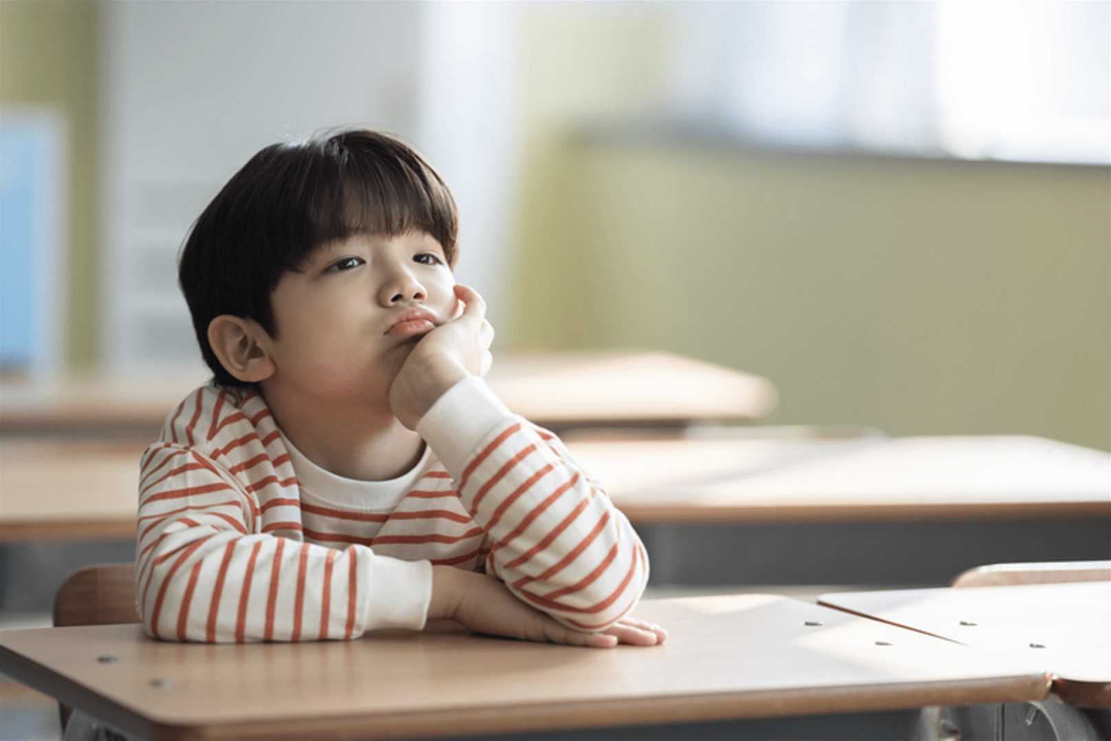 학생들의 정서적 안정을 돕는 학교 상담 프로그램의 중요성 - 교내 정서적 안전망 구축 필요성 | 알서포트